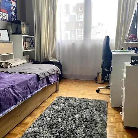 Apartament Large Cocoon With Balcony And View On Paris